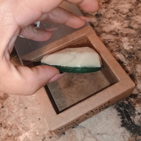Assorted Scented Wax Melts. Handmade With Love. Variety Of Sense And Styles - Picture 9 of 12